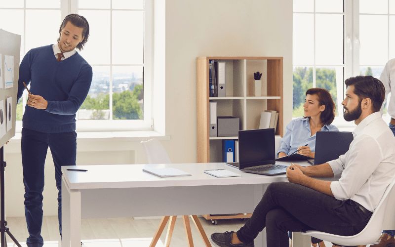 Nhược điểm đào tạo thuê ngoài