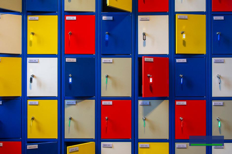 Nguyên tắc bố trí locker gọn đẹp trong không gian làm việc